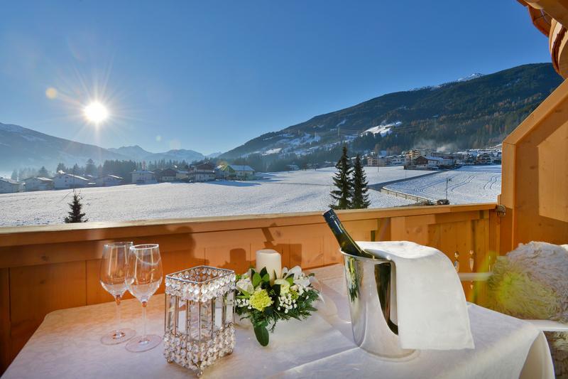 Hotel Magdalena Im Zillertal - Urlaub Mit Hund Рід-ім-Ціллерталь Екстер'єр фото